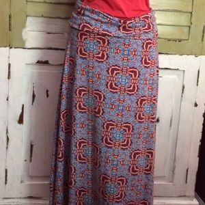 Maxi skirt